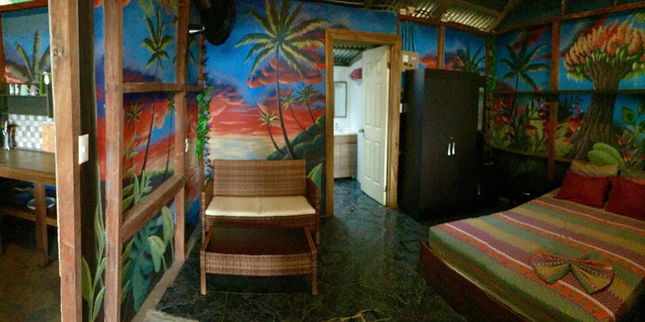 Puerto Viejo de Talamanca Oasis 호스텔 외부 사진